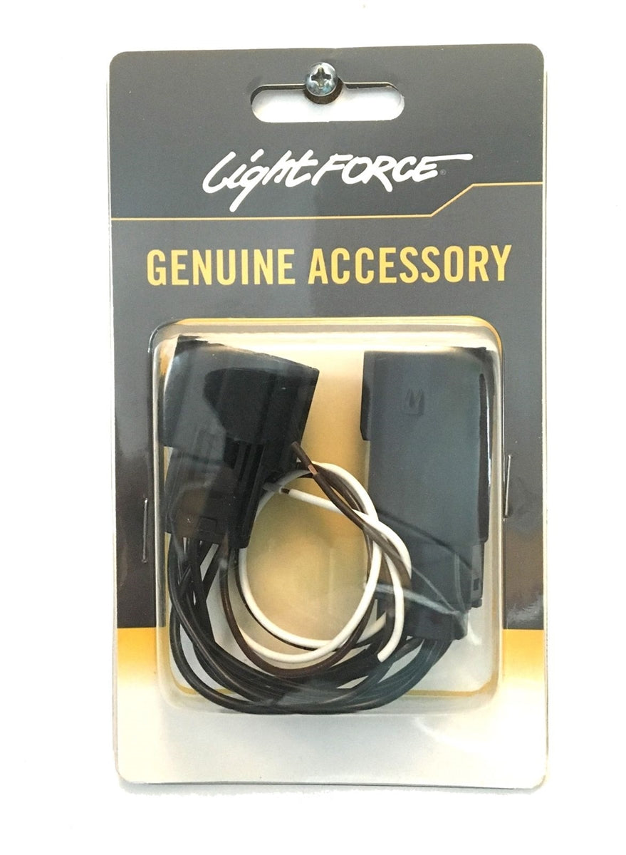 Lightforce Ford Ranger 8 pin pass-through connector