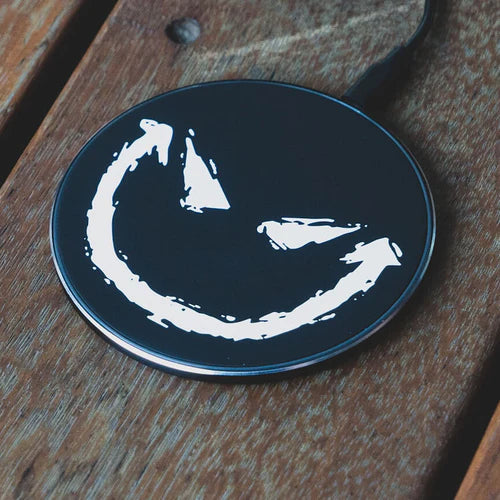 STEDI WIRELESS CHARGER | SMILEY