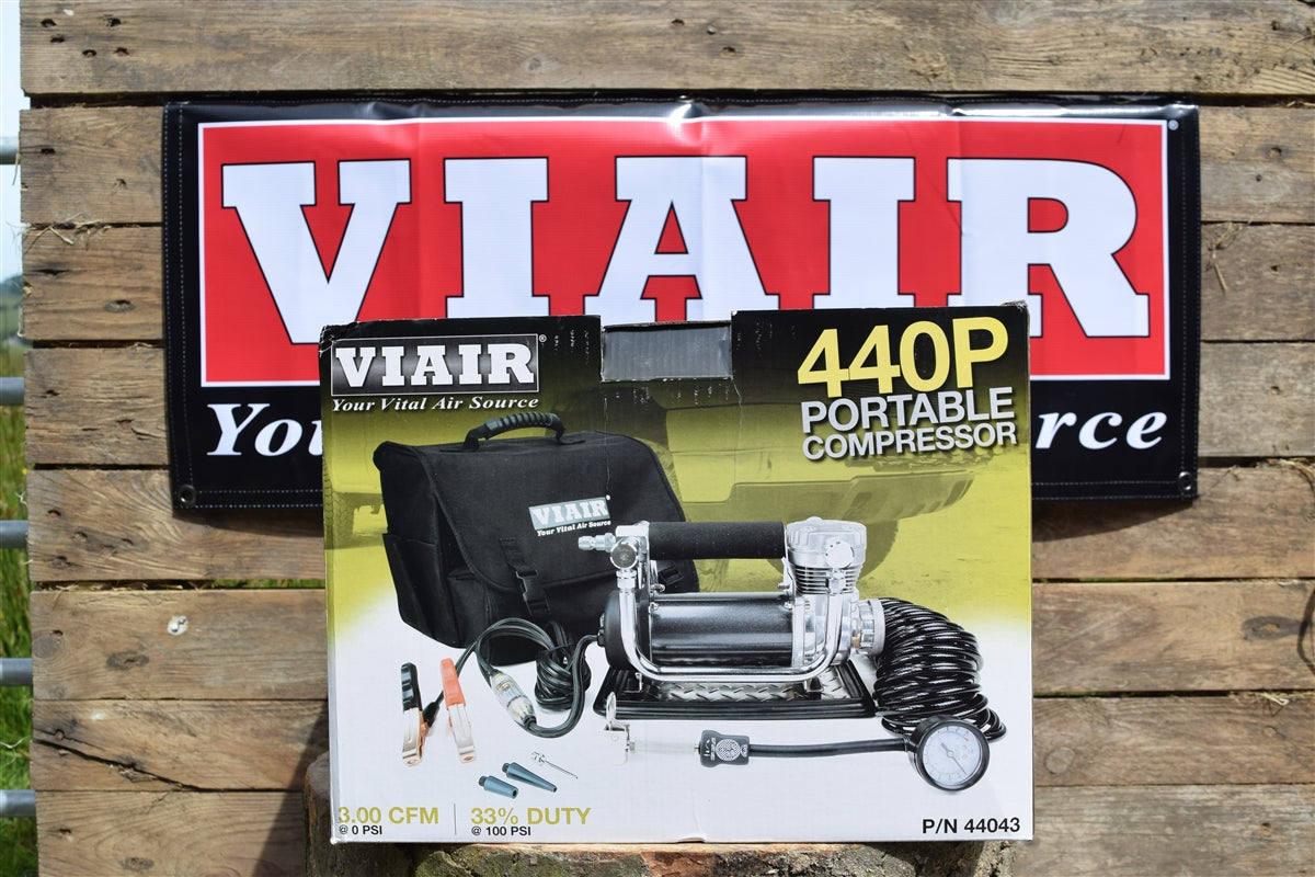 VIAIR 440P Automatic Portable Compressor Air Pump Kit for Sale in La Quinta, CA VIAIR 440P Automatic Portable Compressor Air Pump Kit for Sale in La Quinta, CA